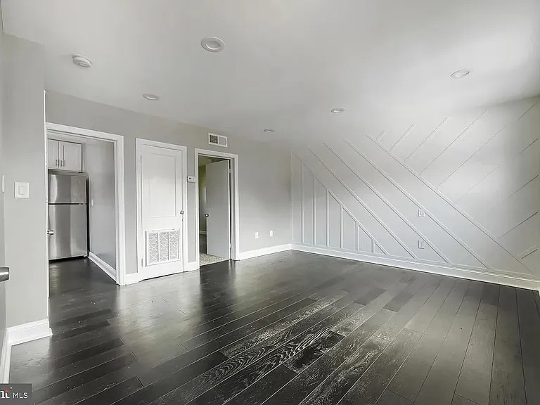 2908 Clearview Ave #2 — Photo 4