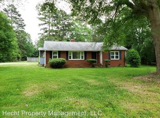 800 Mount Holly Huntersville Rd, Charlotte, NC 28214