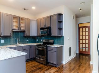 1885 N Winnebago Ave, Chicago, IL 60647