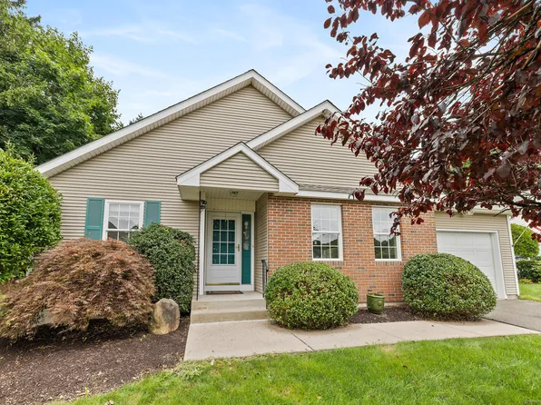 9 Vista View Drive #9, South Windsor, CT 06074