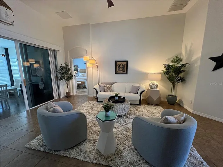 24401 Manchester Trl — Photo 9