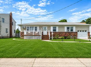 1028 Herzel Boulevard, West Babylon, NY 11704