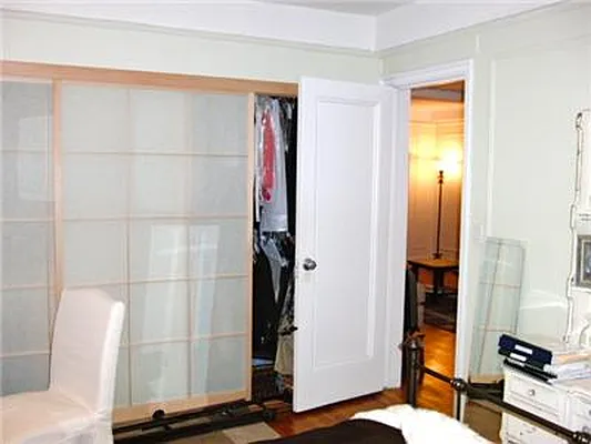 Rented by R New York | media 32