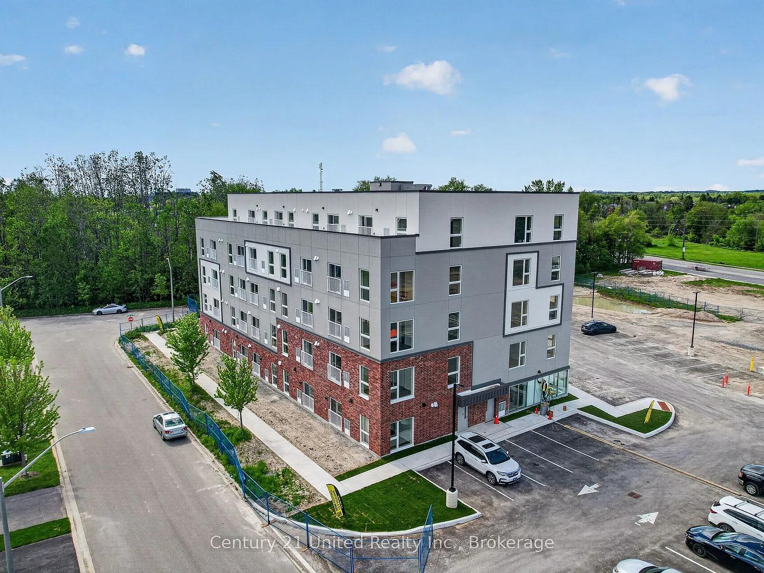 1 bed, $2,140 — Photo 3