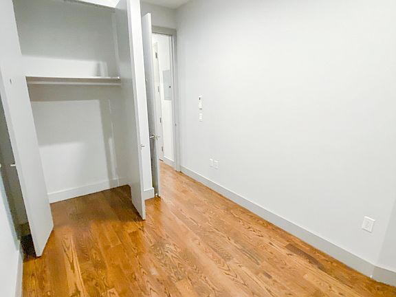 2nd image of 254 Jefferson St Penthouse 3