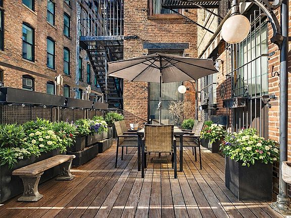 4th image of 716 Broadway APT 2