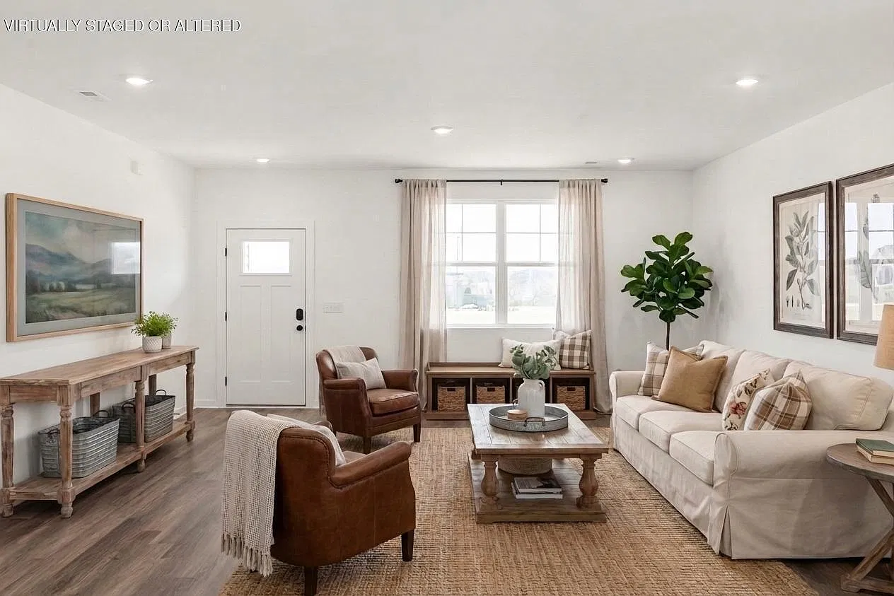 3 bed, 1713 sqft, $2,200 — Photo 3