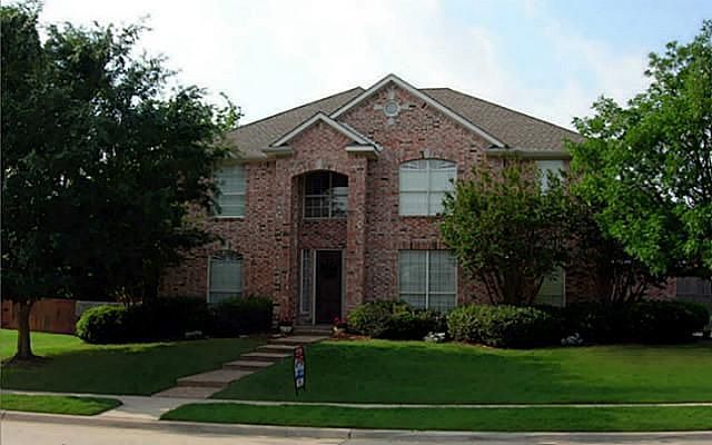 1st image of 2301 Waterford Dr