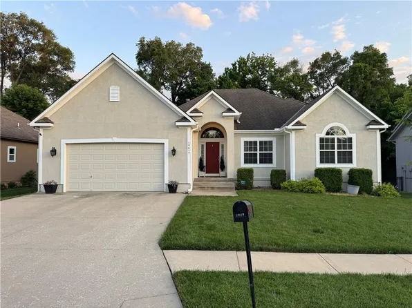 19617 E 18th Ter S, Independence, MO 64057