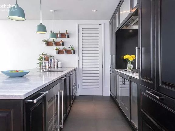 5th image of 51 Jay St #1F