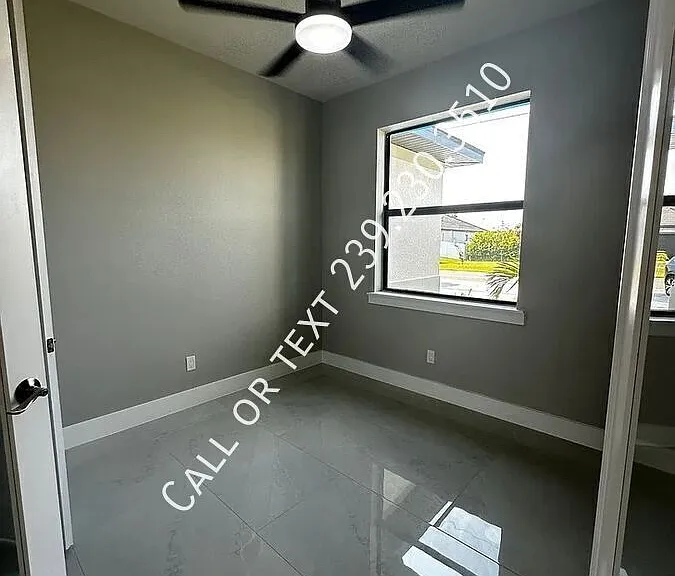 505 SW 15th Ter — Photo 4
