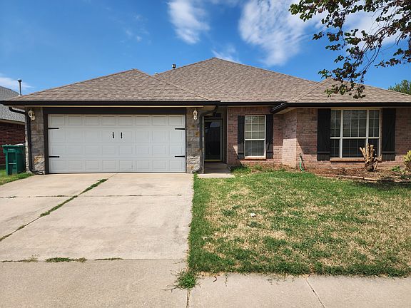 2nd image of 3229 SW 121st Ter