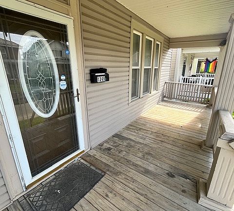 2nd image of 1349 Hildreth Ave
