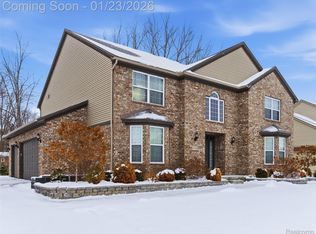 47450 Ellery Ln, Canton, MI 48187