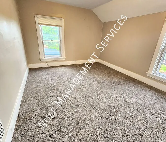811 Sherman Ave #REAR — Photo 6