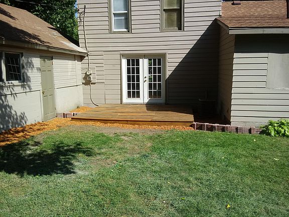 3rd image of 605 Orchard St