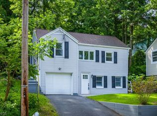 38 Winona Trl, Lake Hopatcong, NJ 07849