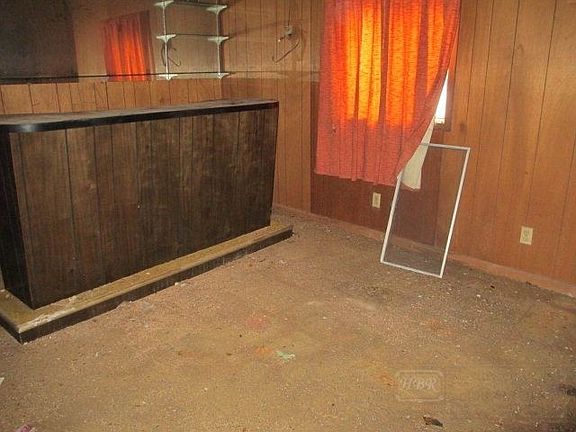 4th image of 1813 Stanford Ave