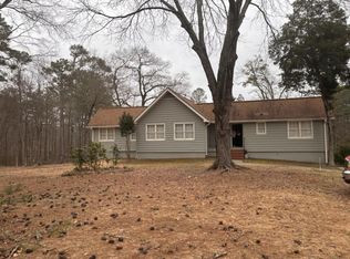 549 Tyrone Rd, Tyrone, GA 30290