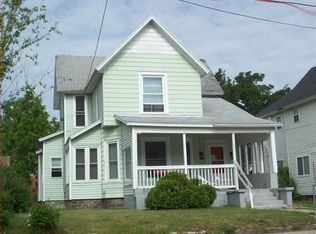 583 Sheldon Ave SE, Grand Rapids, MI 49503