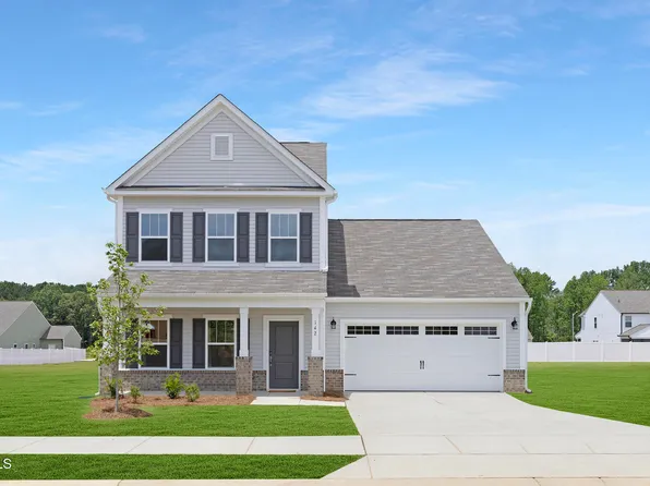 142 Benson Village Dr #82, Benson, NC 27504