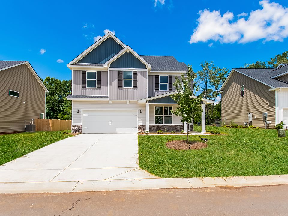 1st image of 420 Blue Robin Ln