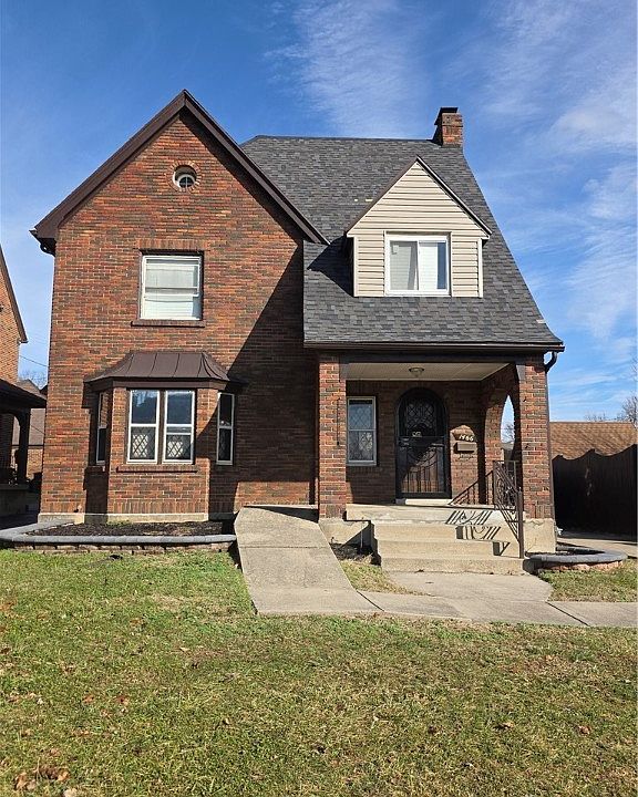 1st image of 1466 Catalpa Dr