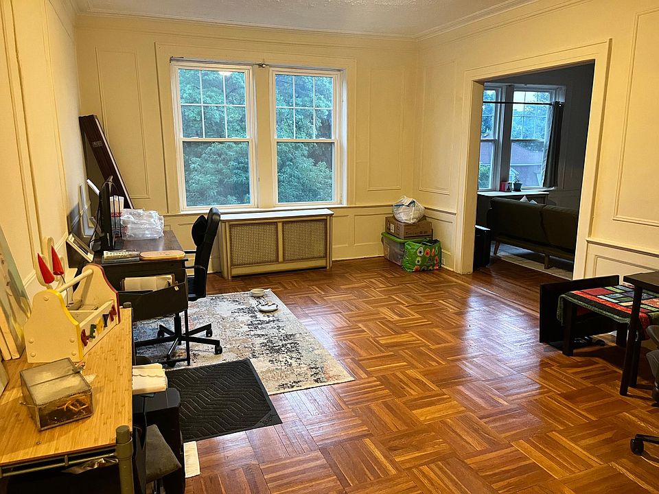 1st image of 30 Gates Ave #401