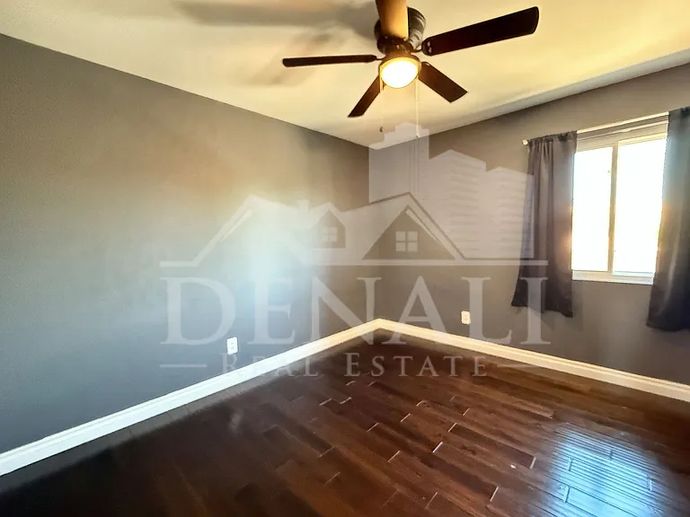 1249 W Kelly Ln — Photo 23