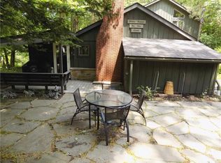 1956 Stoughton Rd, Slippery Rock, PA 16057