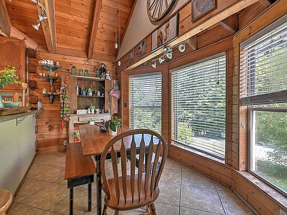 4th image of 119 Serenity Springs Way