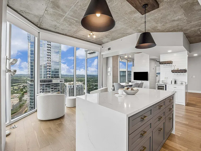 360 Nueces St #3702 — Photo 6