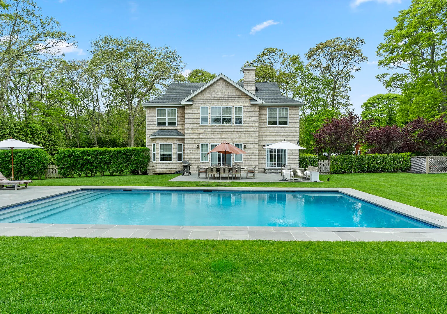 Heated Pool, Gas Fire Place And Fire Pit. — Photo 2