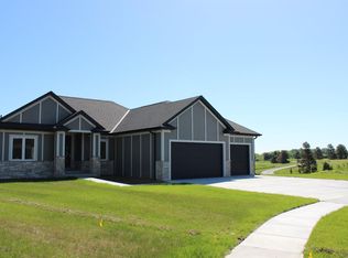 9736 Modena Ct, Lincoln, NE 68526
