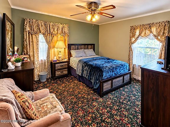 5th image of 286 Hillcrest Circle Dr