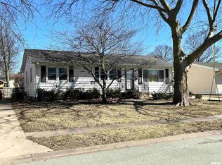 68 Locksley Ln, Springfield, IL 62704