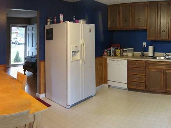 1st image of 7 Williamsburg Dr