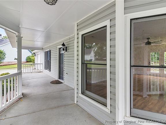 3rd image of 6241 Hedingham Dr