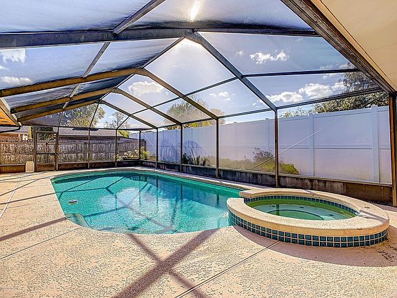 3rd image of 4032 Coquina Dr