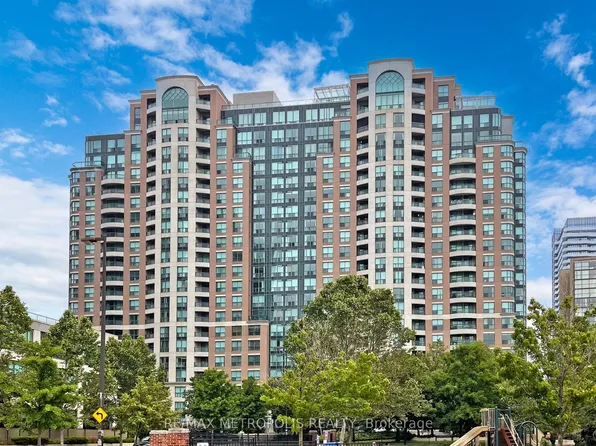 23 Lorraine Dr #1906, Toronto, ON M2N 6Z6
