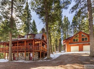 3626 Meadow View Ln, Island Park, ID 83429
