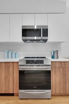 Sold by Modern Spaces | media 15