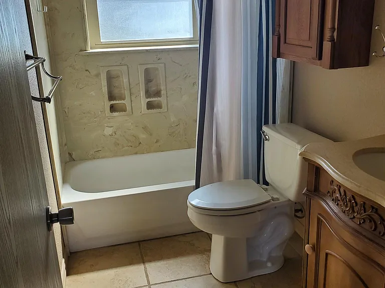 1414 Estes Dr — Photo 10