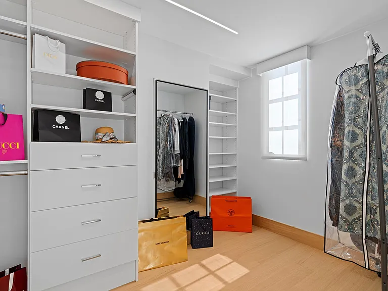 247 Worth Ave #PENTHOUSE — Photo 31