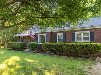 124 Laurel Ave E, Greenwood, SC, 29649