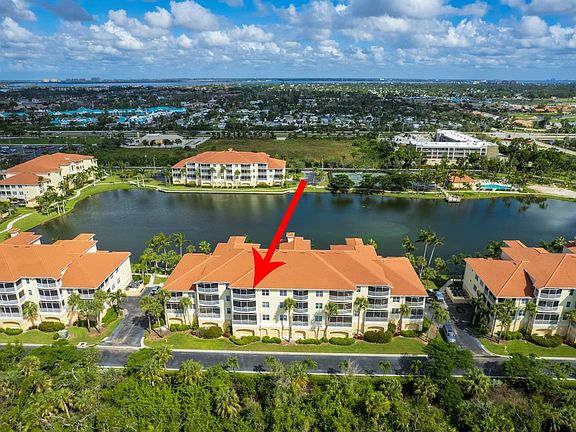 3rd image of 20051 Sanibel View Cir Unit 304