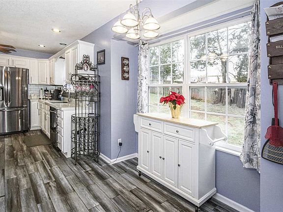 3rd image of 534 Golden Harvest Cir