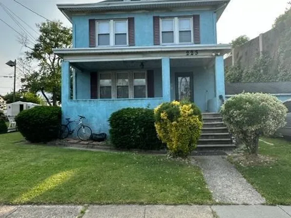 223 Fulton St, Woodbridge, NJ 07095