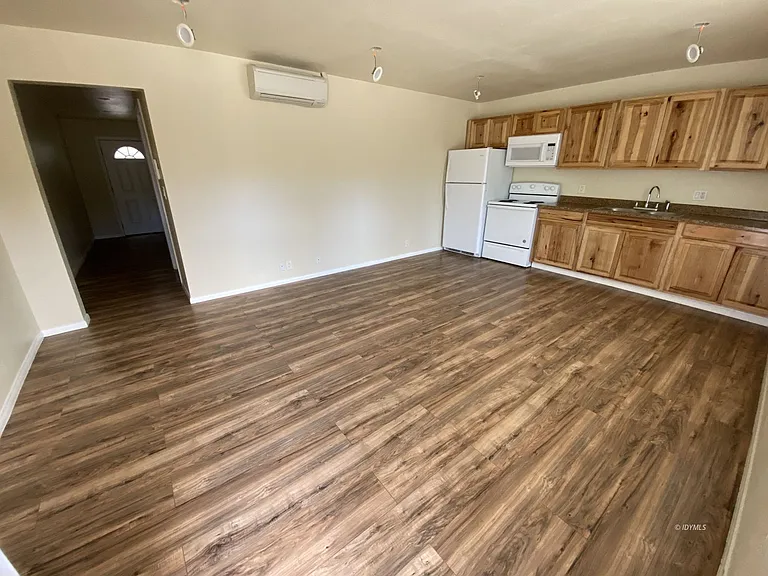 26500 Highway 243 #G — Photo 2