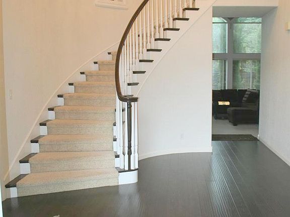 5th image of 1367 E Saint James Cir